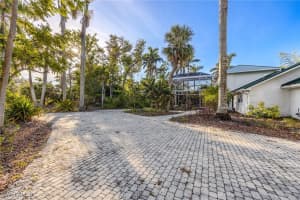 8721 Cajuput Cove, Fort Myers, FL 33919 Sold 03/04/25