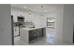 2810 44th Street, Lehigh Acres, FL 33976 - MLS#225011894