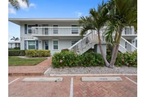 649 Elkcam Circle, Marco Island, FL 34145 - MLS#225011929