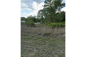 1115 Summa Boulevard, Lehigh Acres, FL 33974 - MLS#225012025
