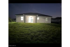 2704 15th Street, Lehigh Acres, FL 33976 - MLS#225012111