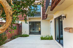 5231 Cedarbend Drive, Fort Myers, FL 33919 Sold 07/24/25