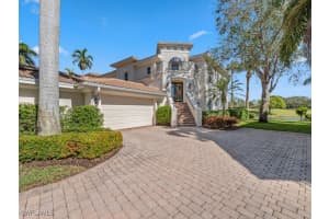 15540 Monterosso Ln 202, Naples