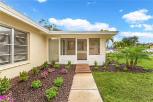 1015 El Mar Avenue, Fort Myers, FL 33919 - MLS#225012236