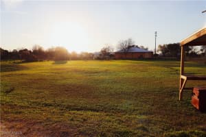 1036 Pony Place, Moore Haven, FL 33471 Sold 05/06/25