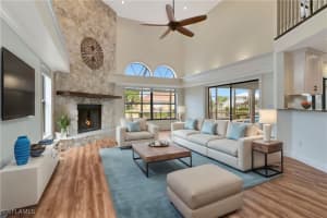 917 Sw 54th Ln, Cape Coral