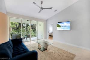 650 Luisa Lane, Naples, FL 34104 - MLS#225012384