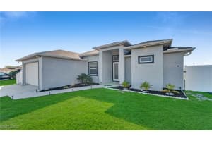 2216 15th Place, Cape Coral, FL 33909 - MLS#225012451