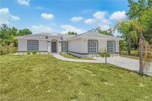 2921 2nd Ave Se, Naples