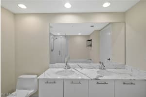 3000 Oasis Grand Boulevard, Fort Myers, FL 33916 Sold 03/10/25