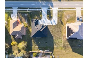 19 Chiquita Boulevard, Cape Coral, FL 33993 Sold 04/11/25