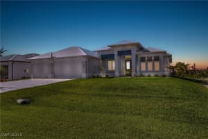 526 36th Avenue, Cape Coral, FL 33993 - MLS#225012675