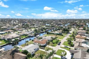 4827 3rd Avenue, Cape Coral, FL 33914 - MLS#225012693