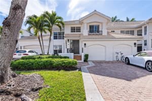 6830 San Marino Drive, Naples, FL 34108 Sold 04/14/25