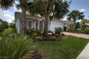 8472 Benelli Ct, Naples