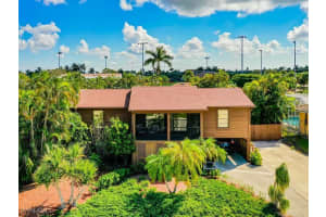 531 Heathwood Drive, Marco Island, FL 34145 Sold 06/20/25