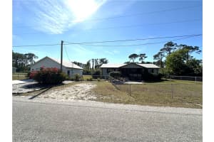 3711 1st Street, Lehigh Acres, FL 33976 Sold 03/19/25