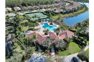 9483 Isla Bella Cir, Bonita Springs