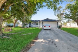 1210 5th Place, Cape Coral, FL 33909 - MLS#225013007