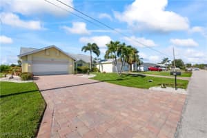 3736 15th Place, Cape Coral, FL 33904 - MLS#225013041