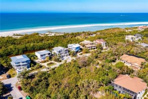 707 Waterside Drive, Marco Island, FL 34145 Sold 04/21/25
