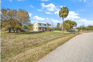 1435 Hicpochee Boulevard, Moore Haven, FL 33471 Sold 04/23/25