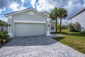 11512 Clumbet Lane, Lehigh Acres, FL 33971 Sold 05/05/25