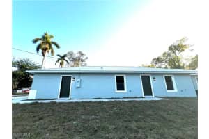 722 Pine Street, Fort Myers, FL 33916 Sold 04/04/25