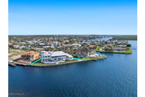 771 Cypress Lake Cir, Fort Myers