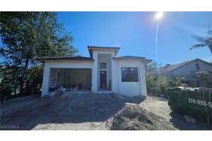 1312 Trail Terrace Dr, Naples