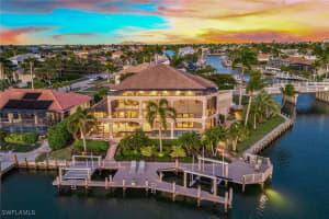 660 Kendall Drive, Marco Island, FL 34145 Sold 05/08/25