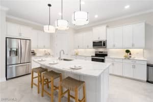 28113 Captiva Shell Loop, Bonita Springs, FL 34135 - MLS#225013818