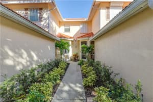 300 Robin Hood Circle, Naples, FL 34104 - MLS#225013837