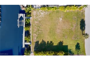 3801 Galt Island Avenue, St James City, FL 33956 - MLS#225013897
