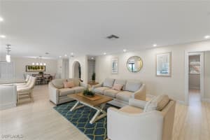 292 Shadowridge Court, Marco Island, FL 34145 Sold 04/01/25