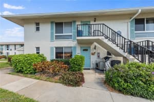 211 Palm Drive, Naples, FL 34112 Sold 04/16/25