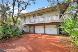 3812 Survey Cir, Bonita Springs