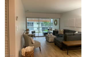 1417 Chesapeake Ave 201, Naples