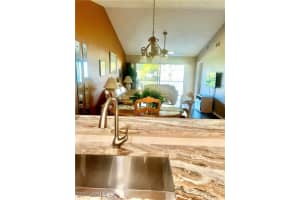 725 Landover Court, Naples, FL 34104 - MLS#225014225