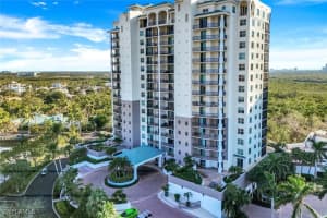 455 Cove Tower Dr 801, Naples