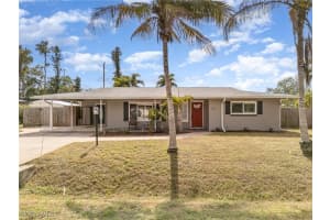 2224 Ivy Avenue, Fort Myers, FL 33907 Sold 05/09/25