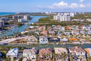 153 Egret Avenue, Naples, FL 34108 Sold 04/24/25