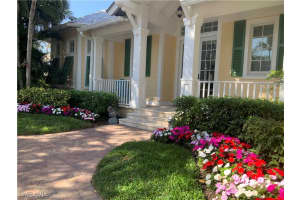 165 Broad Avenue, Naples, FL 34102 Sold 08/29/25