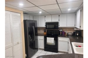 32 13th Court, Cape Coral, FL 33909 Sold 05/23/25