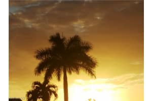 16 Amethyst Avenue, Naples, FL 34114 Sold 05/09/25