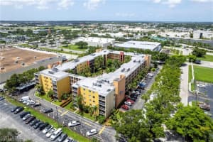 2366 E Mall Dr 303, Fort Myers