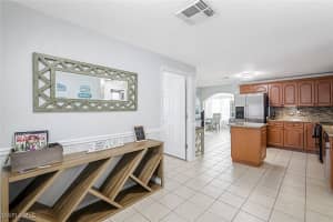 814 107th Avenue, Naples, FL 34108 - MLS#225014829