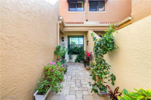 7170 Golden Eagle Court, Fort Myers, FL 33912 Sold 04/10/25