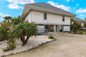 1039 Beach Road, Sanibel, FL 33957 Sold 06/13/25