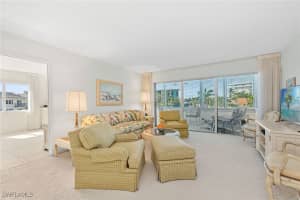 3410 Gulf Shore Boulevard, Naples, FL 34103 Sold 07/15/25